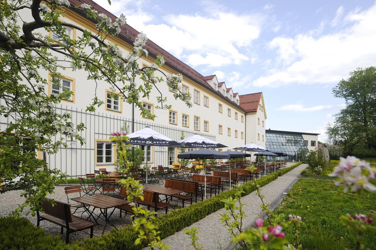 Kapuzinerhof Seminar- Und Kongresshotel Laufen Exterior photo